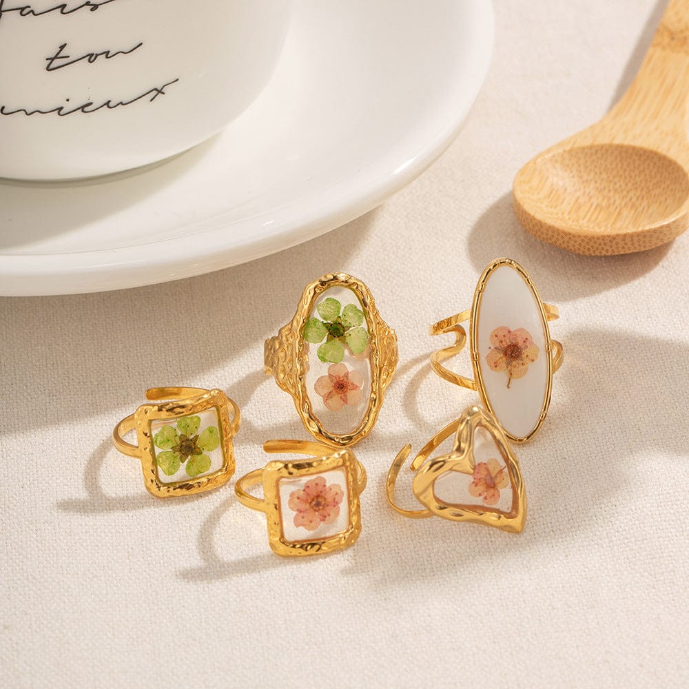 18K Gold Real Dried Flower Ring - ArtGalleryZen