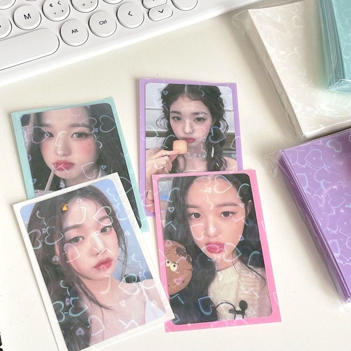 50Pcs/Pack Glitter Laser Heart Kpop Photocard Sleeves - ArtGalleryZen