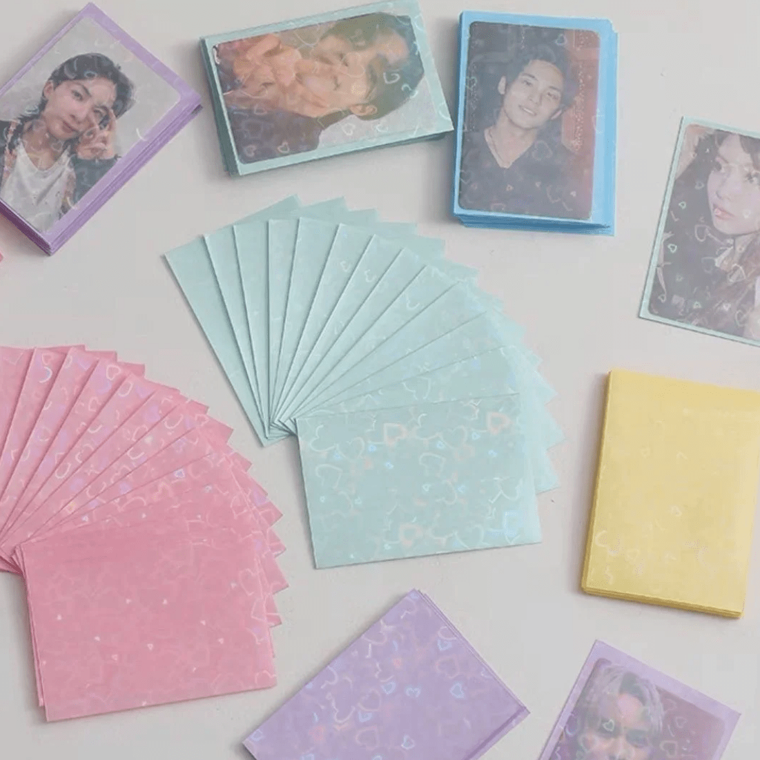 50Pcs/Pack Glitter Laser Heart Kpop Photocard Sleeves - ArtGalleryZen
