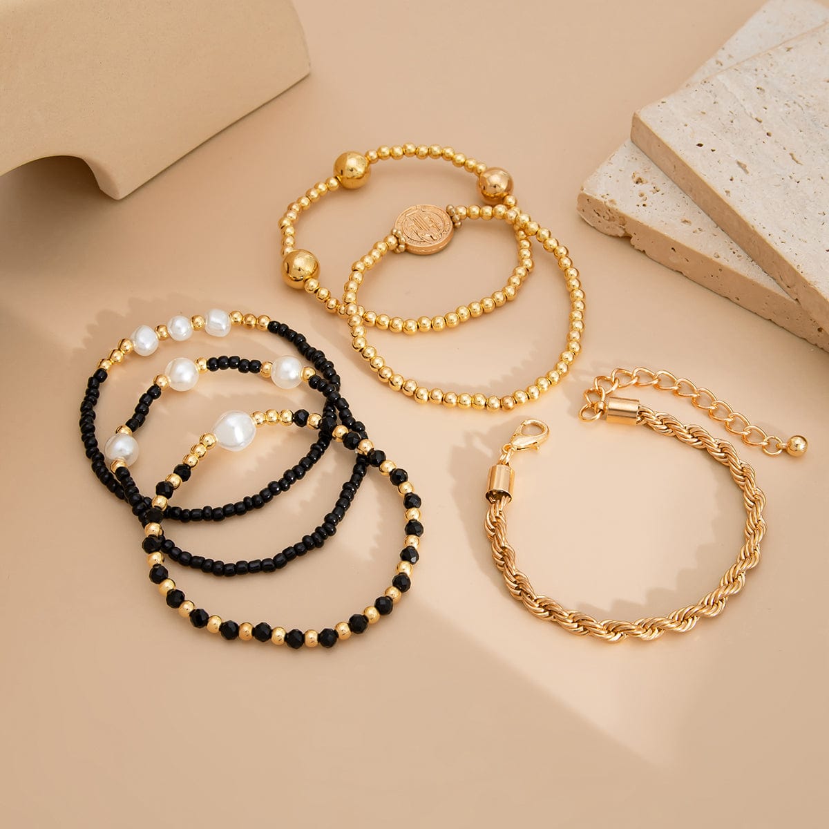 6 Pcs Pattern Round Disk Pearl Charm Crystal Seed Beaded Bracelet Set - ArtGalleryZen