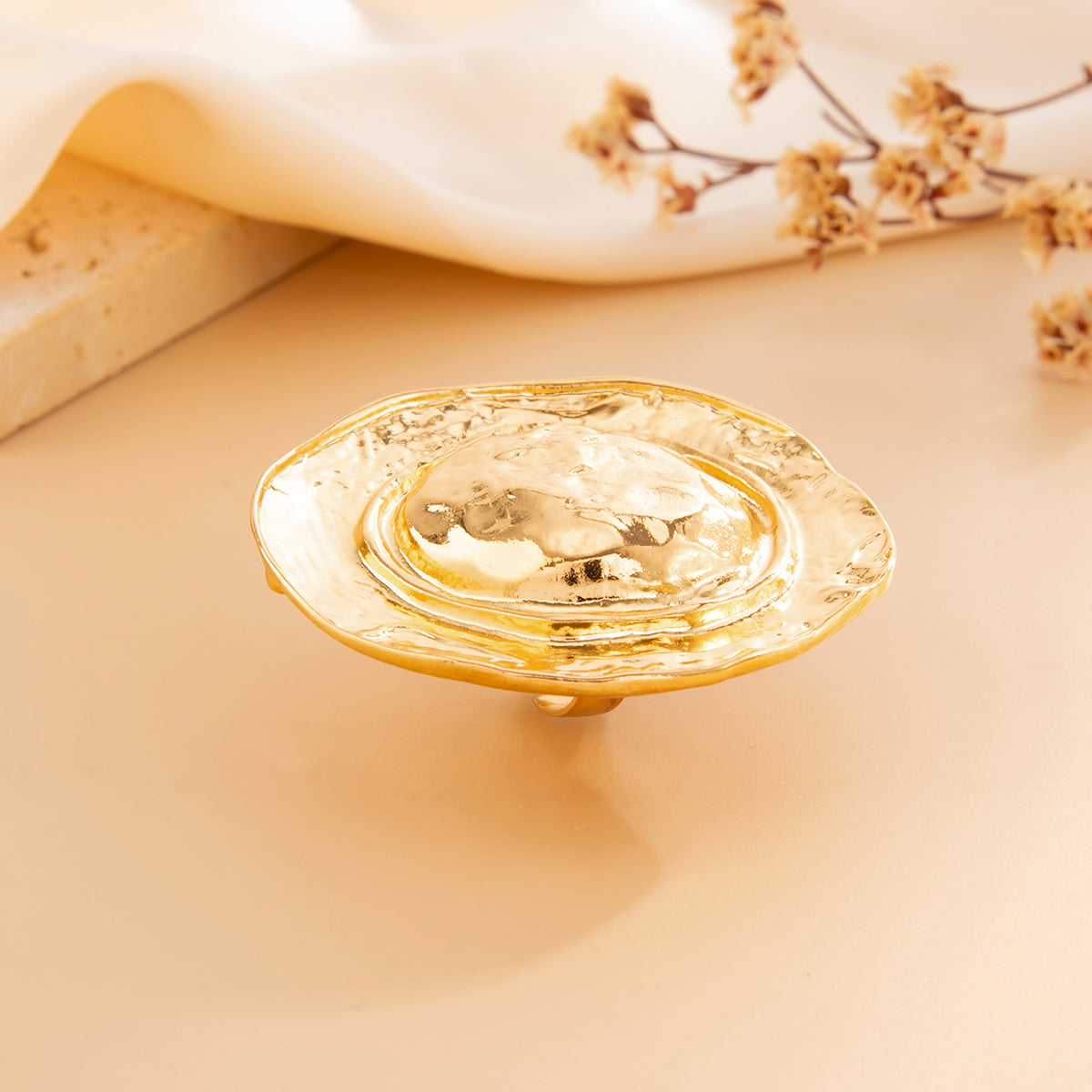 Hat Shaped Ring - Gold Silver Tone Statement Jewelry for Women