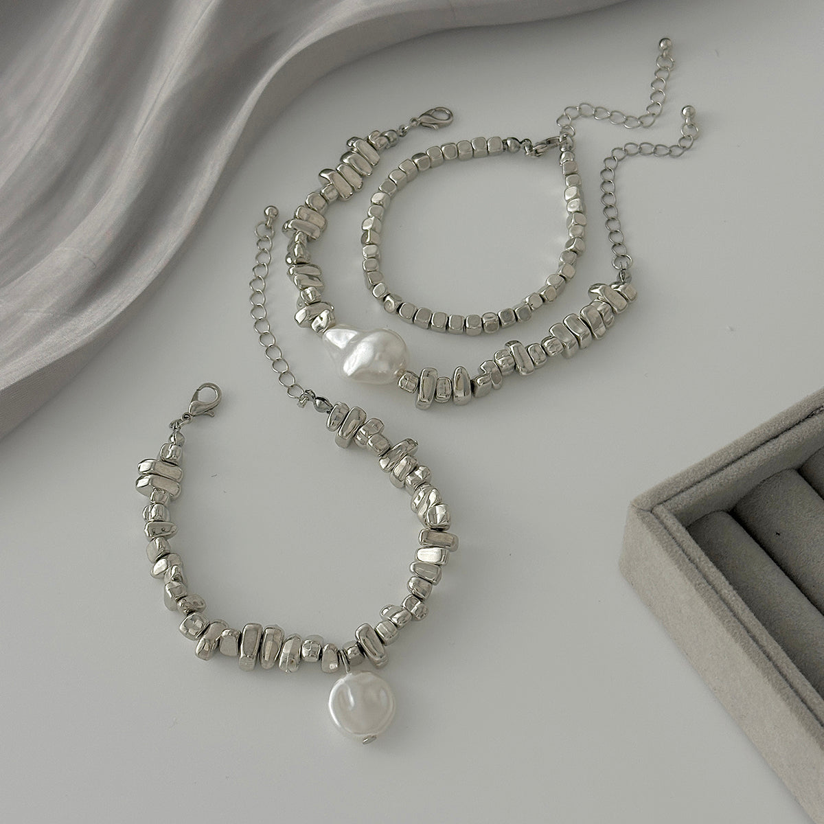 Chic Silver Tone Pearl Charm Irregular Square Beaded Bracelet Set