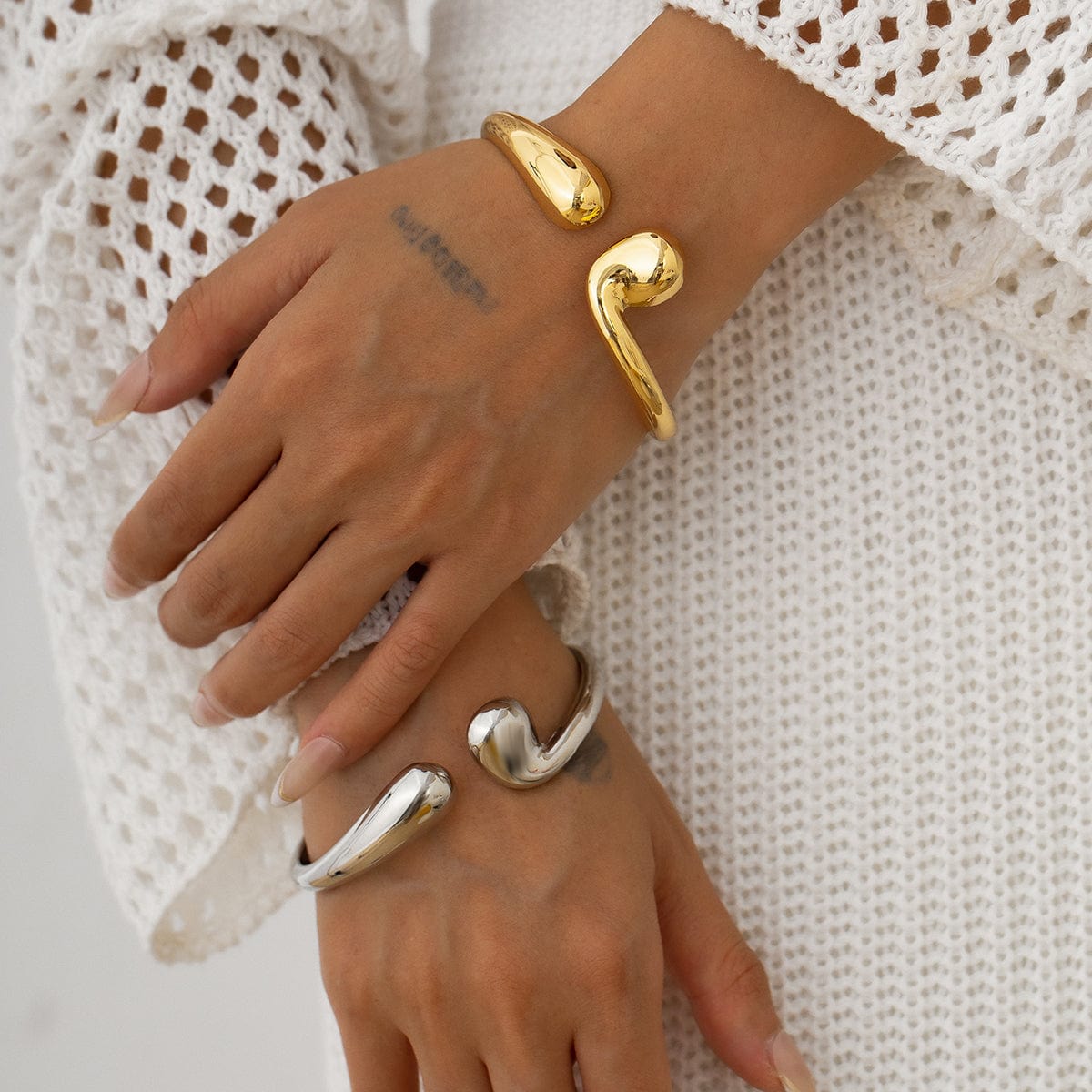 Abstract Gold Silver Tone Asymmetric Waterdrop Bangle Bracelet - ArtGalleryZen