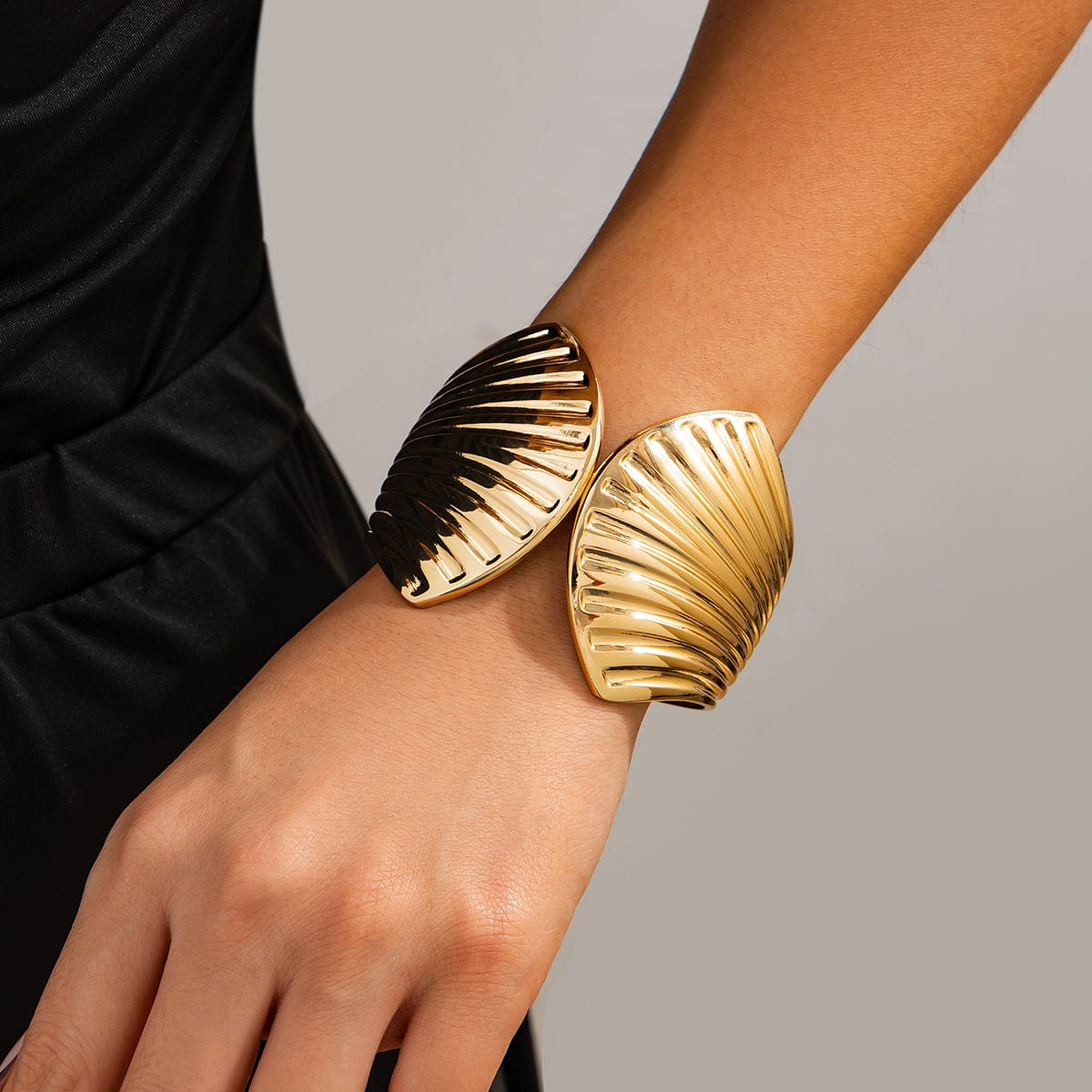 Abstract Shell Shaped Wide Cuff Bangle Bracelet