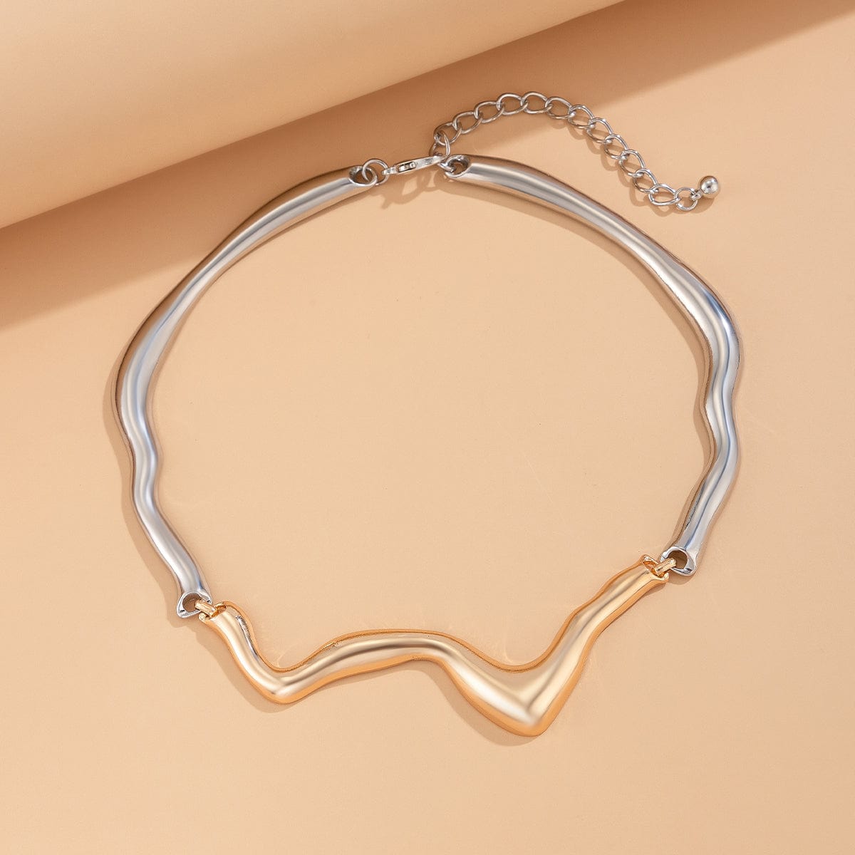 Abstract Two Tone Wave Ribbon Collar Necklace