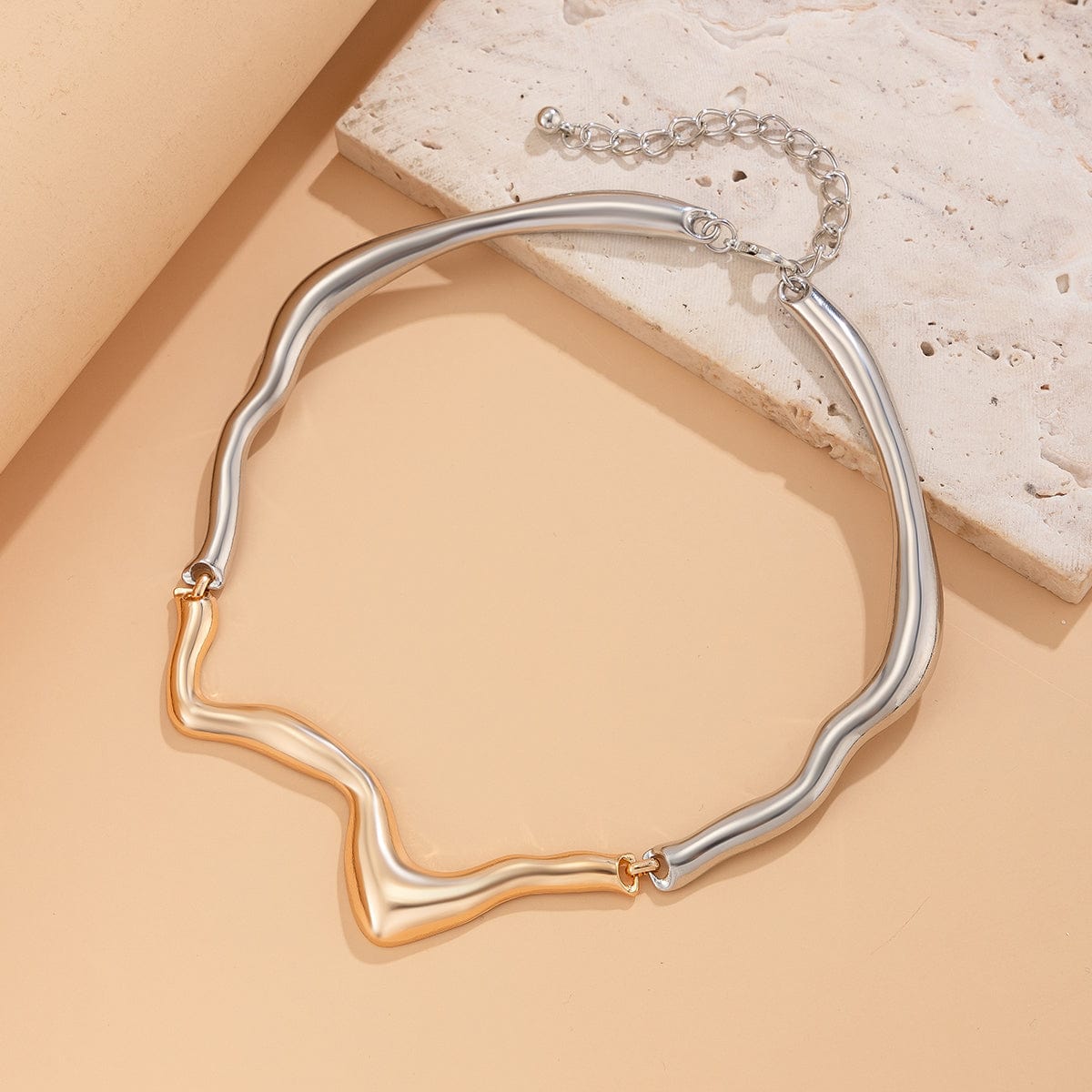 Abstract Two Tone Wave Ribbon Collar Necklace