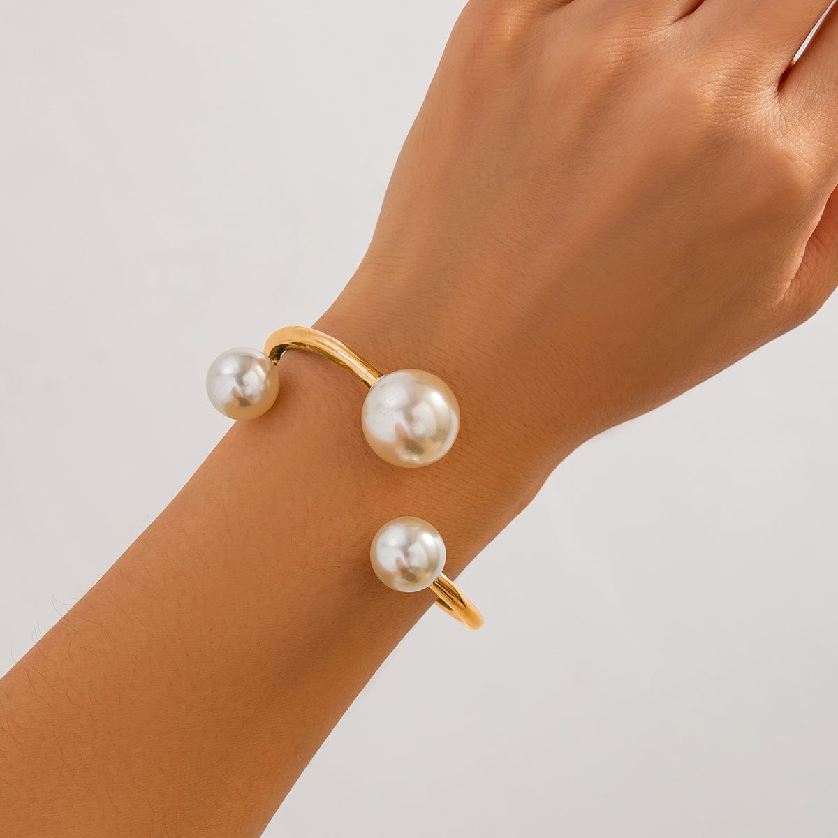 Asymmetrical Baroque Pearl Charm Bangle Bracelet