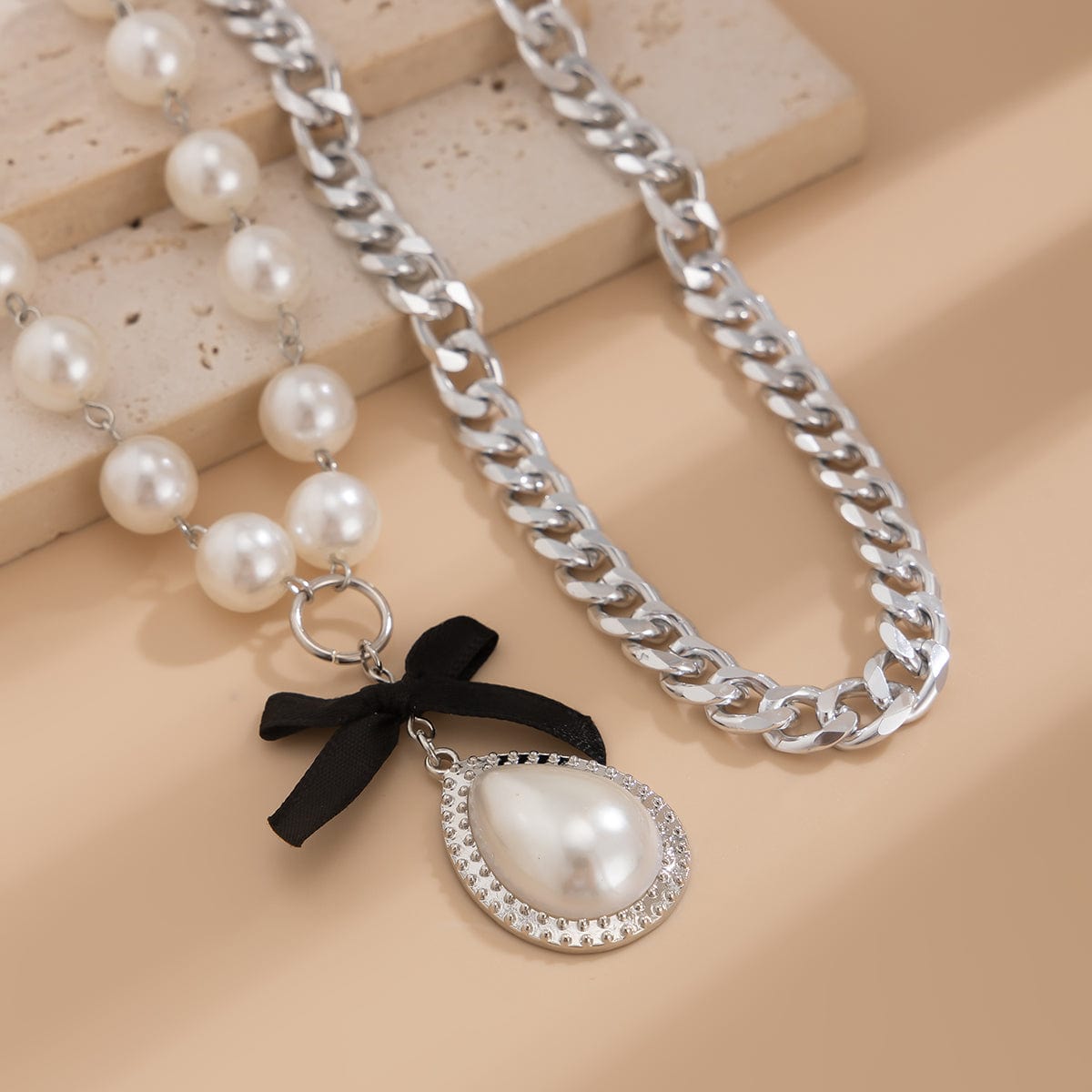 Baroque 2pcs Bowknot Pearl Pendant Curb Chain Necklace Set - ArtGalleryZen