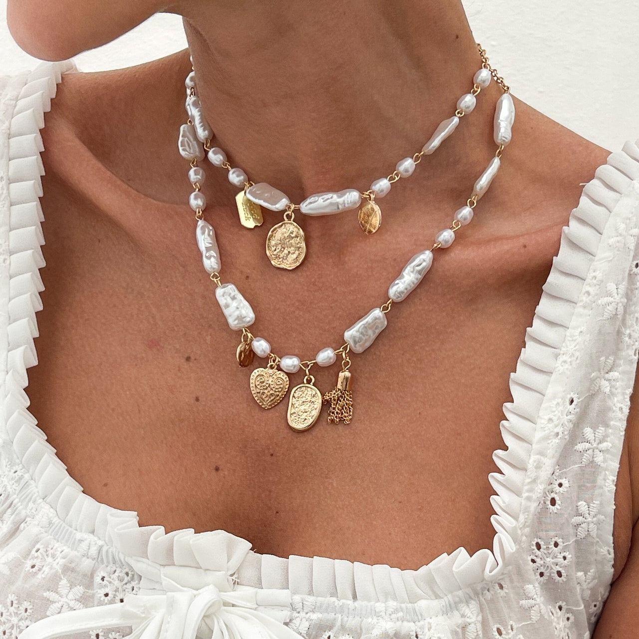 Baroque 2pcs Heart Disk Pendant Irregular Pearl Chain Necklace Set - ArtGalleryZen