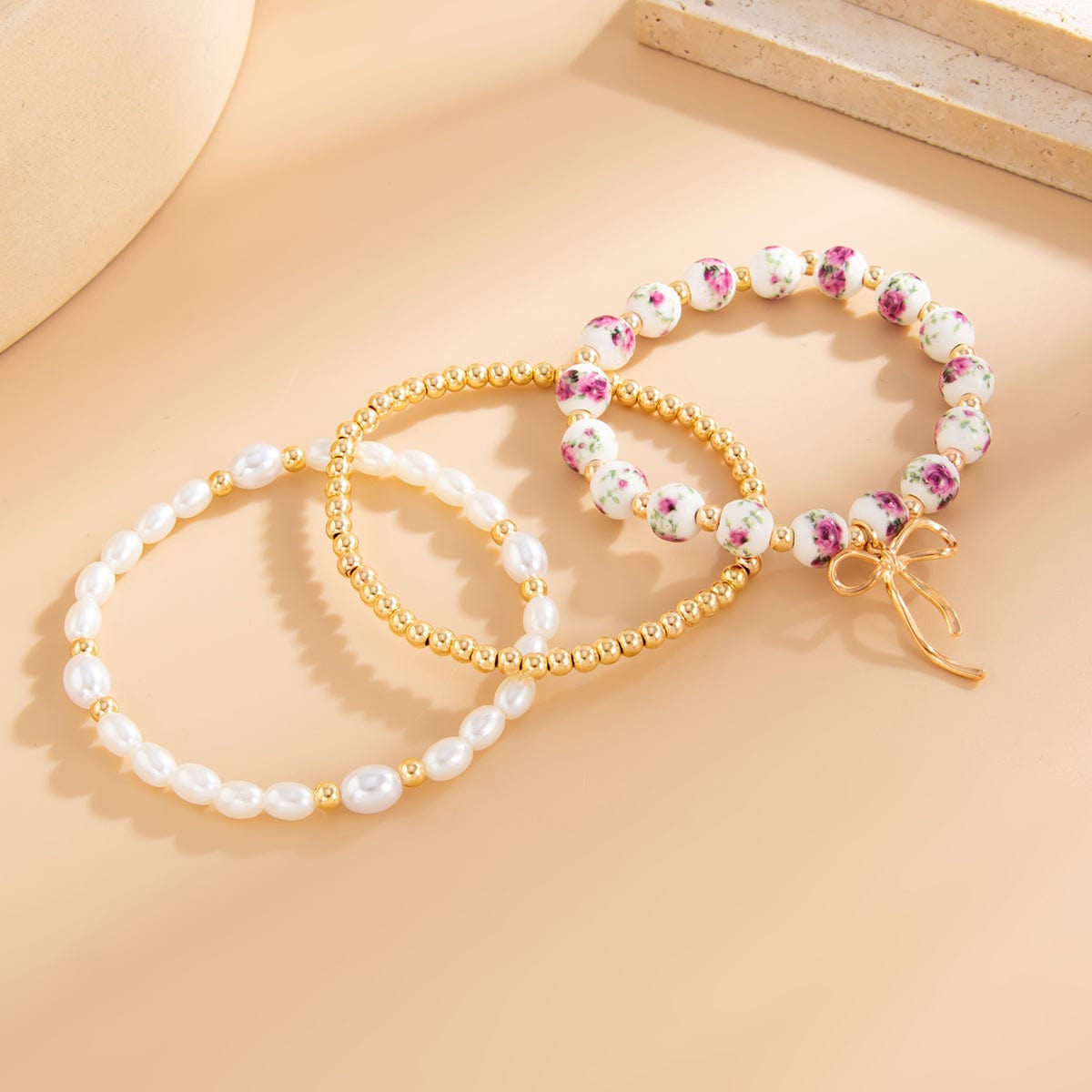 Baroque 3pcs Bowknot Pendant Pearl Floral Acrylic Beaded Bracelet Set - ArtGalleryZen