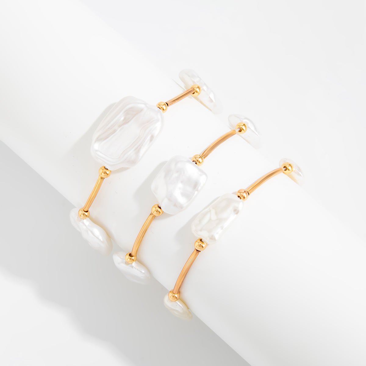 Baroque 3pcs Irregular Pearl Stackable Bracelet Set - ArtGalleryZen