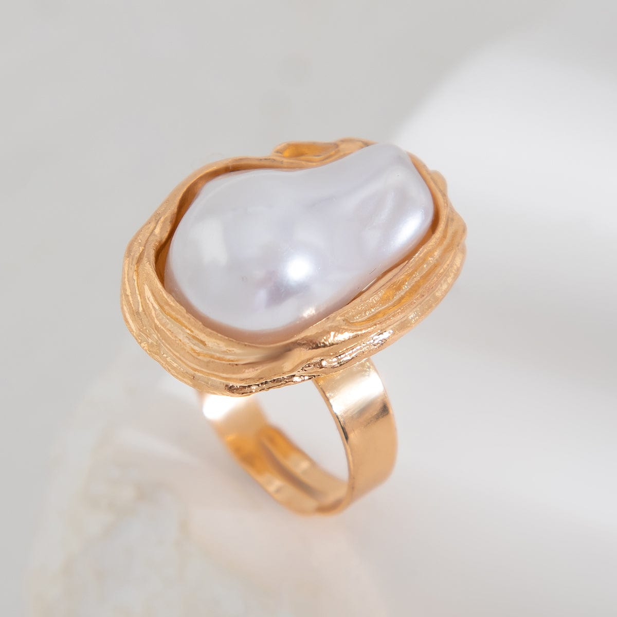 Baroque Gold Plated Irregular Pearl Inlaid Adjustable Ring