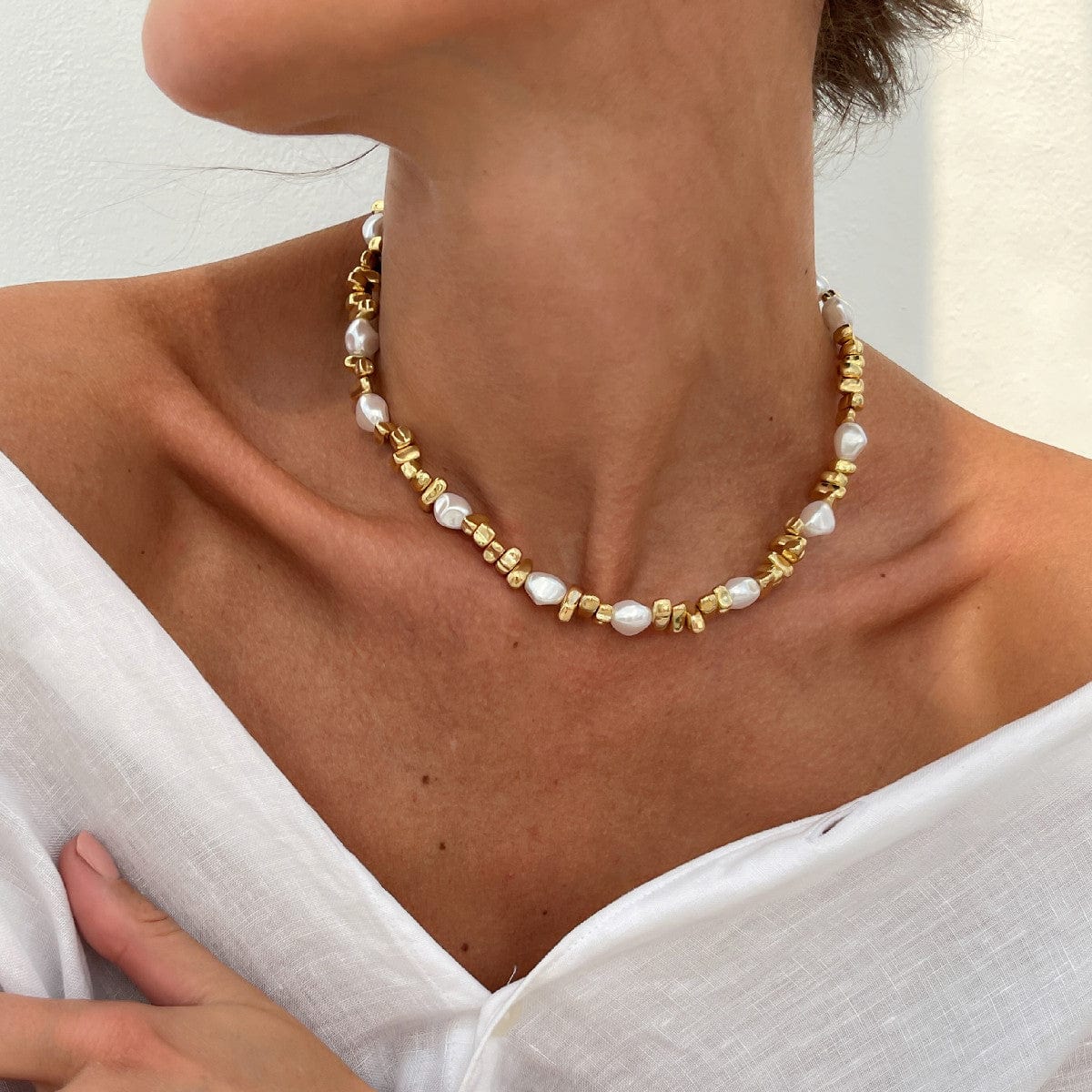 Baroque Gold Silver Tone Irregular Pearl Beaded Necklace - ArtGalleryZen