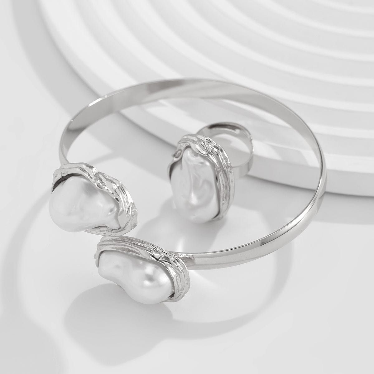 Baroque Irregular Pearl Inlaid Open Ring Bangle Bracelet Set - ArtGalleryZen