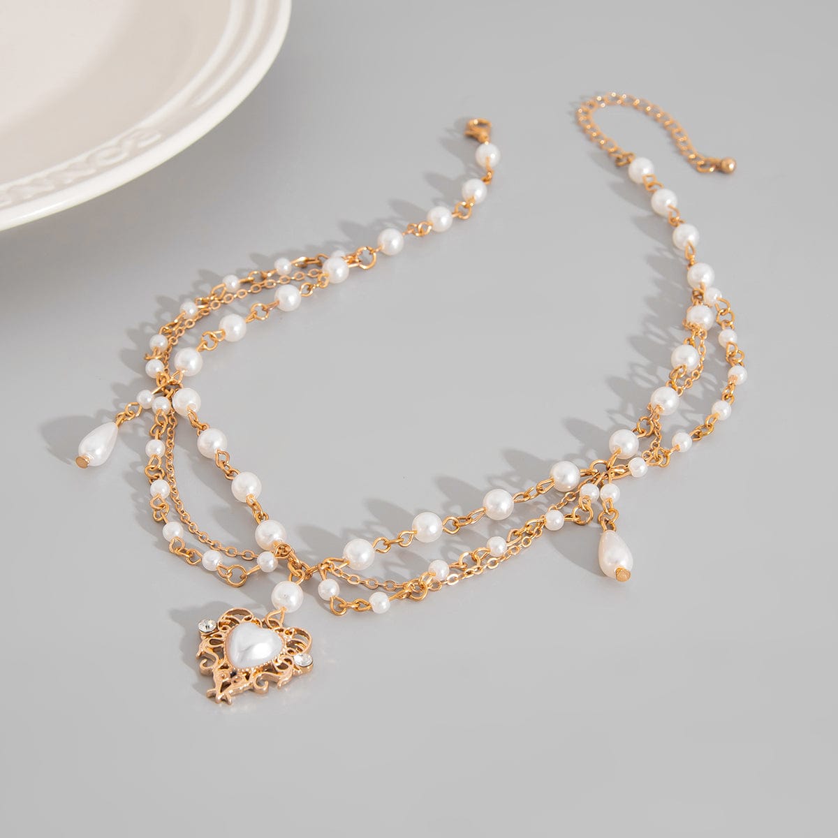 Baroque Layered Floral Heart Pendant Pearl Chain Necklace - ArtGalleryZen