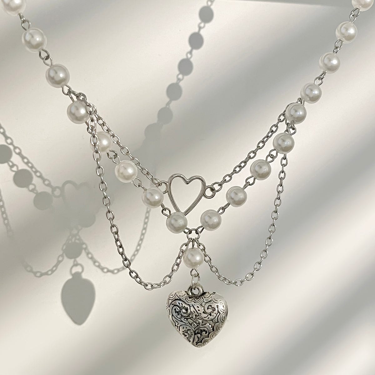 Baroque Layered Pattern Heart Pendant Pearl Chain Necklace - ArtGalleryZen