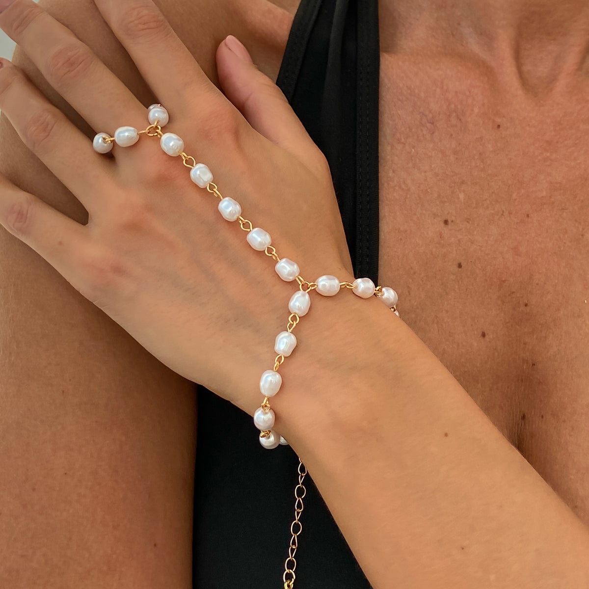 Baroque Pearl Chain Finger Ring Bracelet - ArtGalleryZen