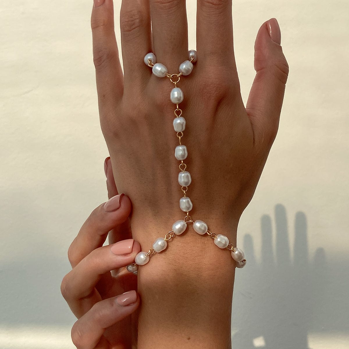 Baroque Pearl Chain Finger Ring Bracelet - ArtGalleryZen