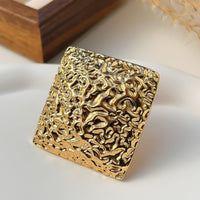 Thumbnail for Baroque Pearl Inlaid Sun Textured Square Hollow Oval Ring Set