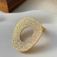 Thumbnail for Baroque Pearl Inlaid Sun Textured Square Hollow Oval Ring Set