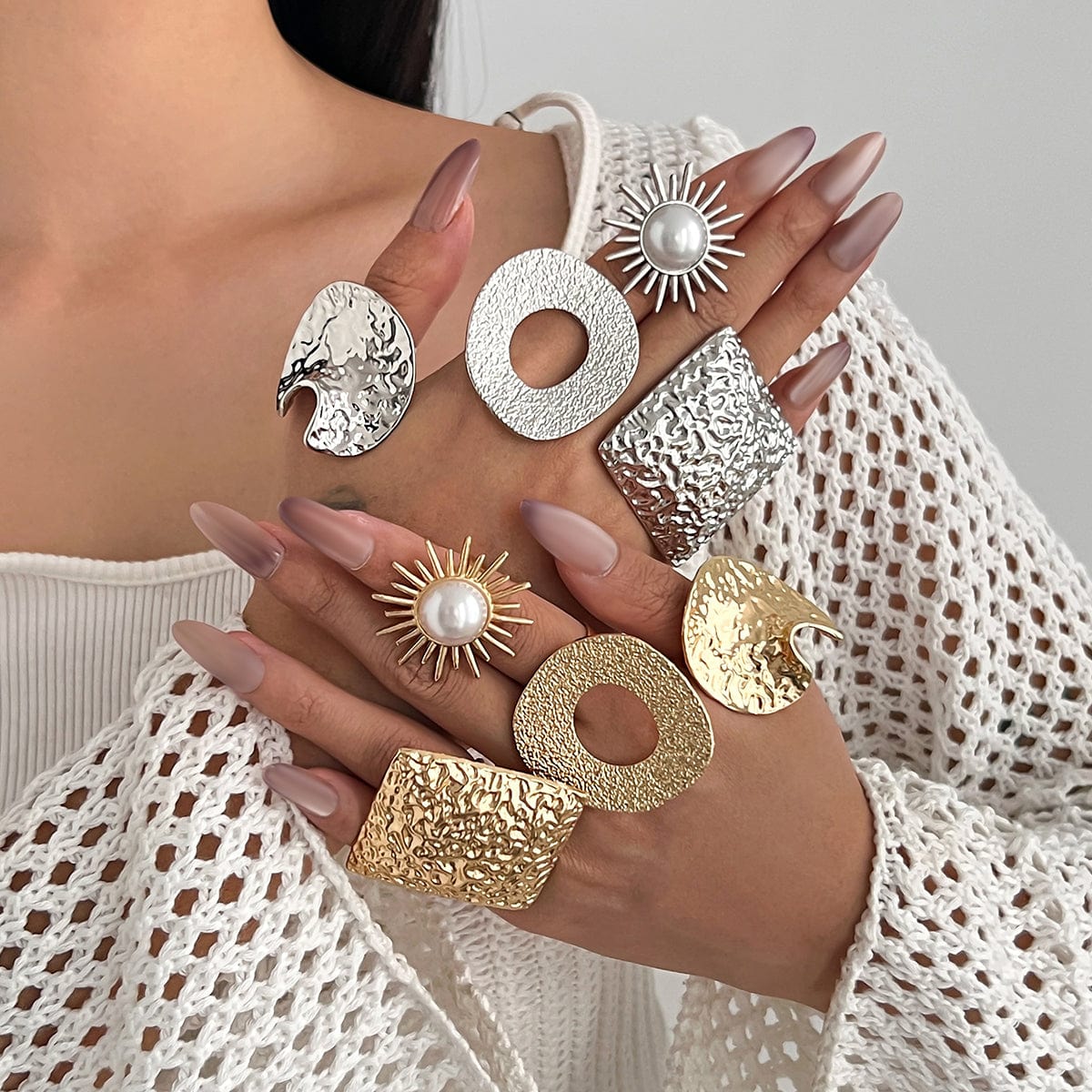 Baroque Pearl Inlaid Sun Textured Square Hollow Oval Ring Set