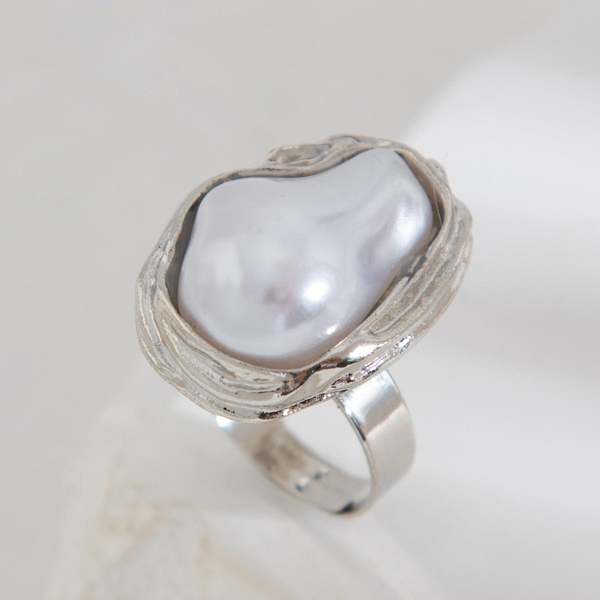 Baroque Silver Plated Irregular Pearl Inlaid Adjustable Ring