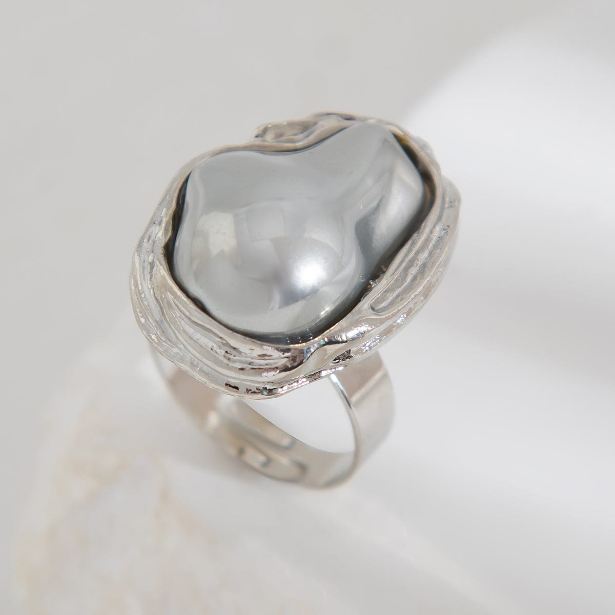 Baroque Silver Plated Irregular Pearl Inlaid Adjustable Ring