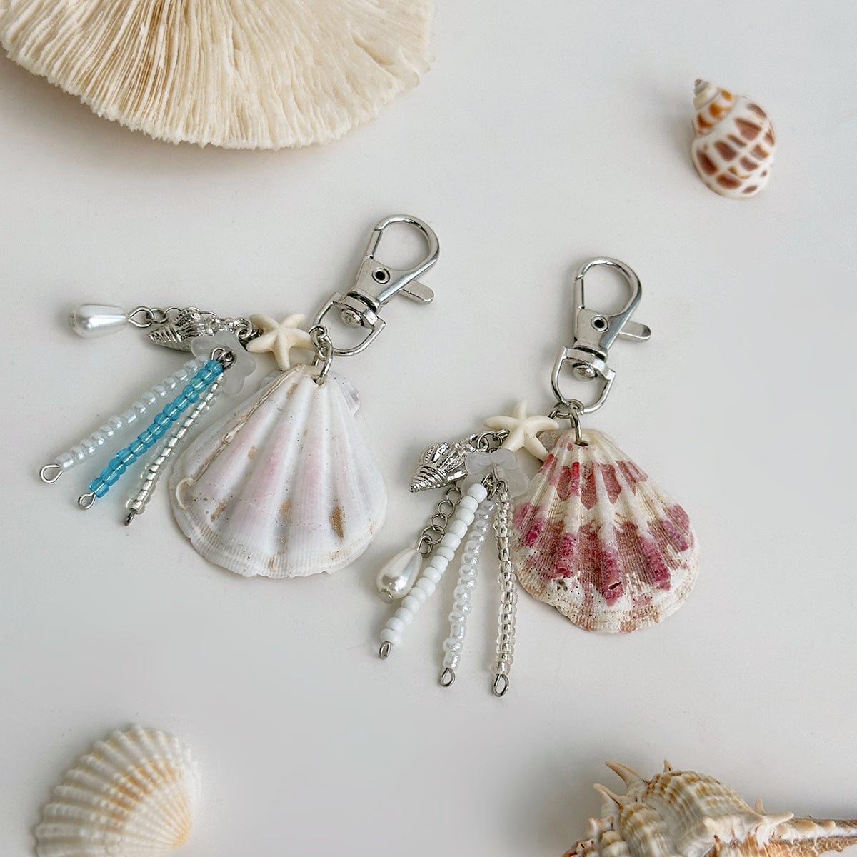 Beach Style 2pcs Shell Charm Seed Bead Tassel Keychain Set - ArtGalleryZen
