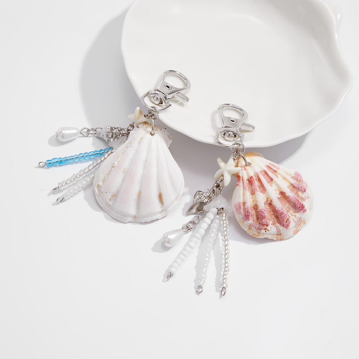 Beach Style 2pcs Shell Charm Seed Bead Tassel Keychain Set - ArtGalleryZen
