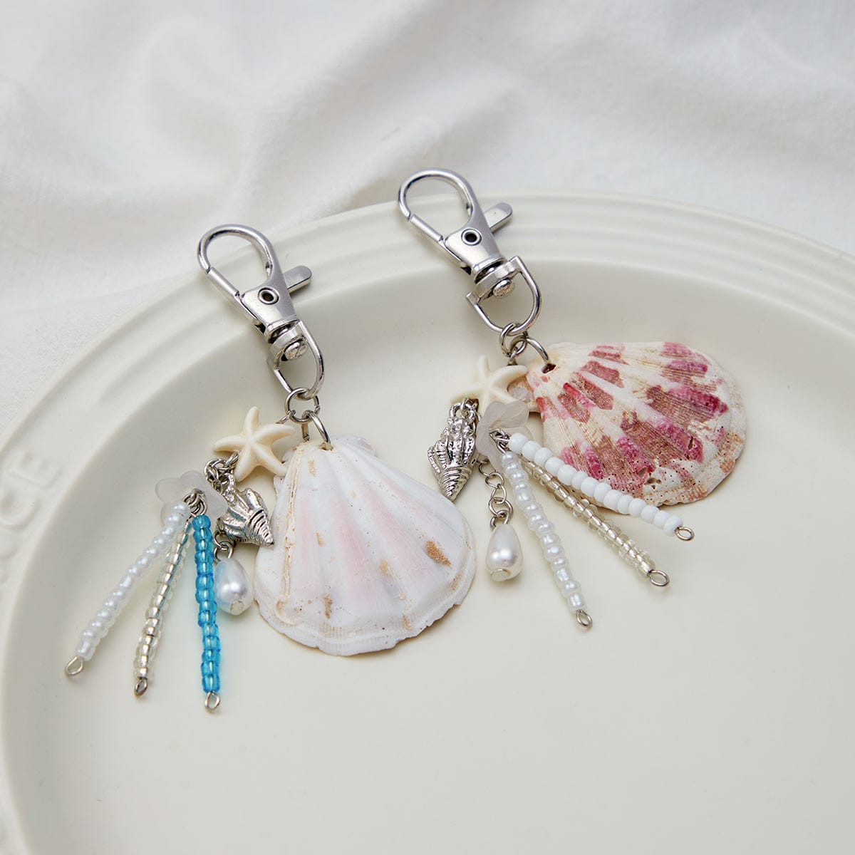 Beach Style 2pcs Shell Charm Seed Bead Tassel Keychain Set - ArtGalleryZen