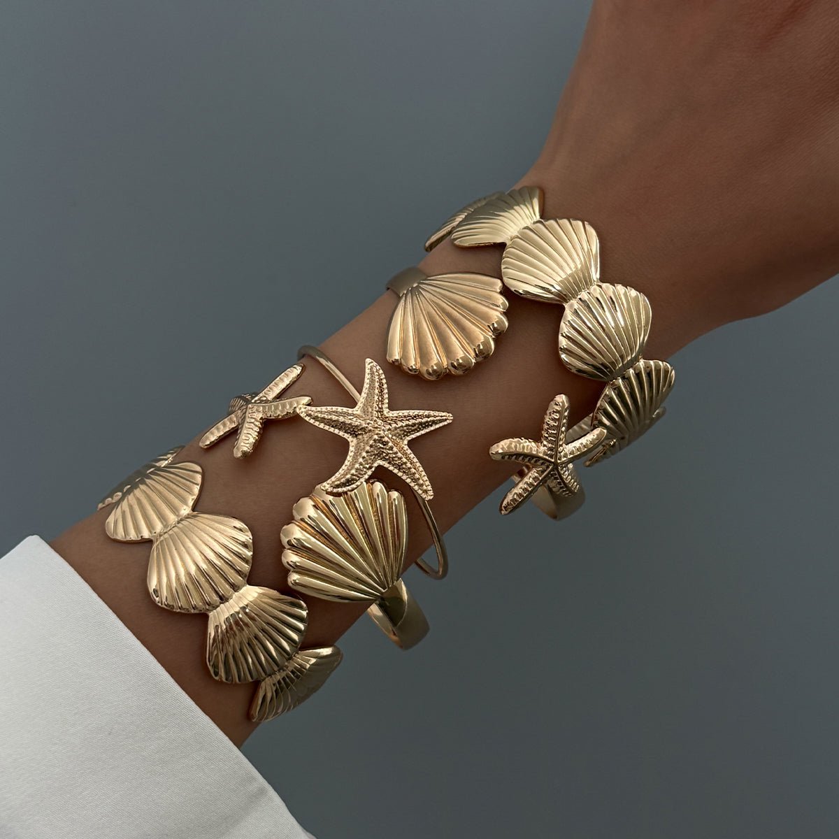 Beach Style 5pcs Shell Starfish Bangle Bracelet Set - ArtGalleryZen