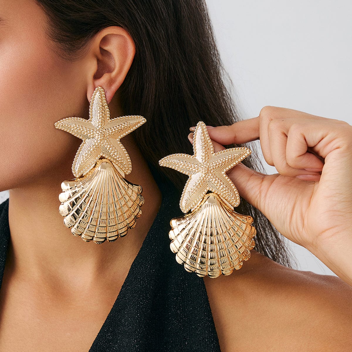 Beach Style Chunky Shell Starfish Earrings - ArtGalleryZen