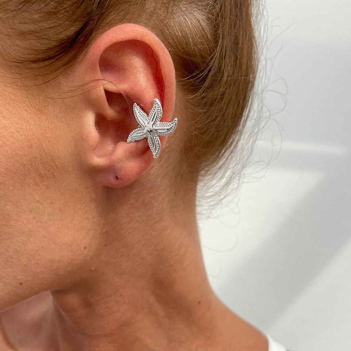 Beach Style Chunky Starfish Ear Cuff Earring - ArtGalleryZen