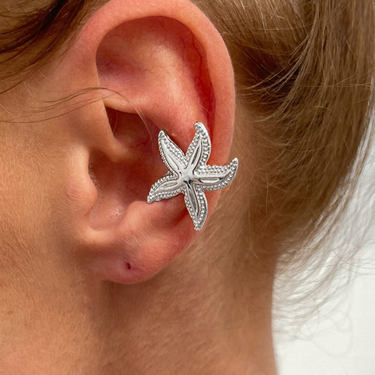 Beach Style Chunky Starfish Ear Cuff Earring - ArtGalleryZen