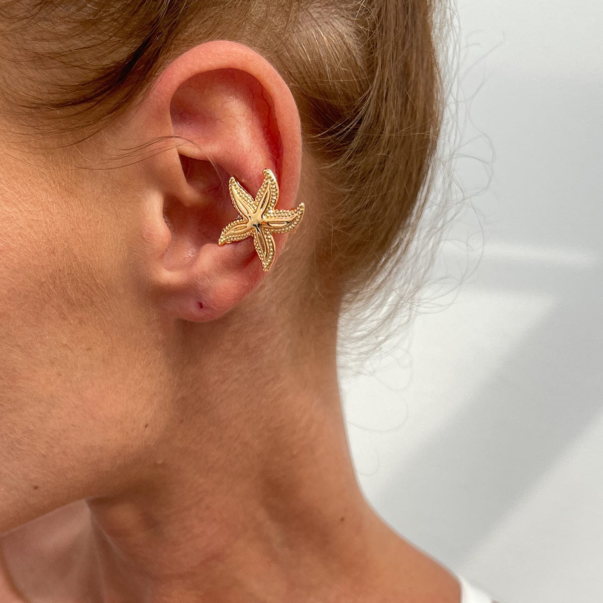 Beach Style Chunky Starfish Ear Cuff Earring - ArtGalleryZen