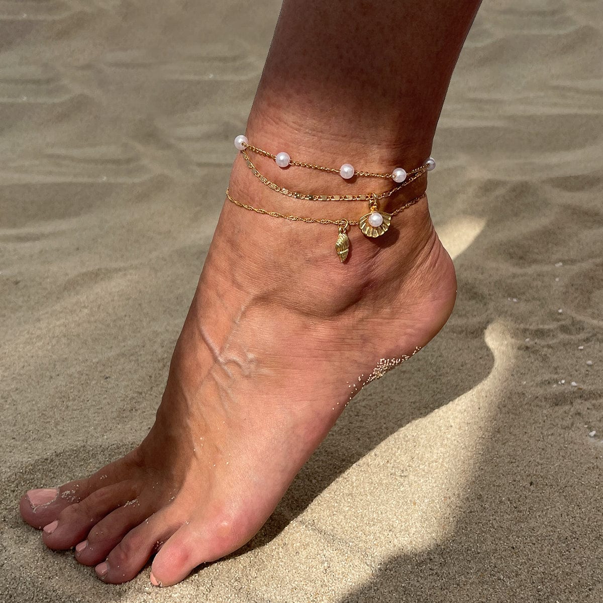 Beach Style Layered Conch Shell Charm Pearl Chain Anklet - ArtGalleryZen