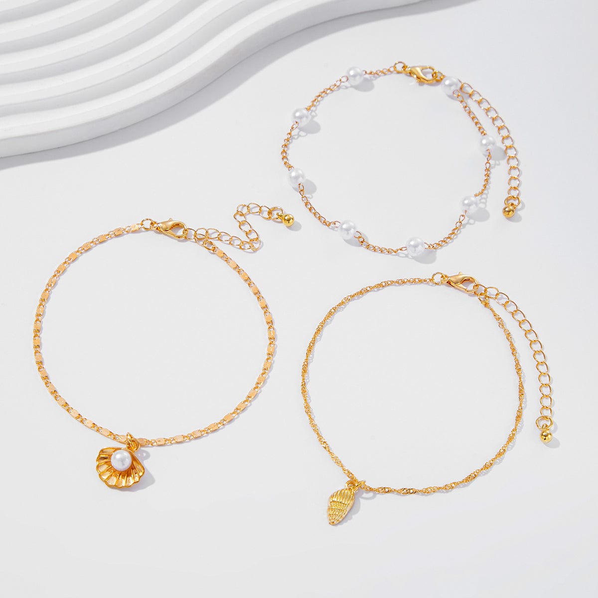 Beach Style Layered Conch Shell Charm Pearl Chain Anklet - ArtGalleryZen