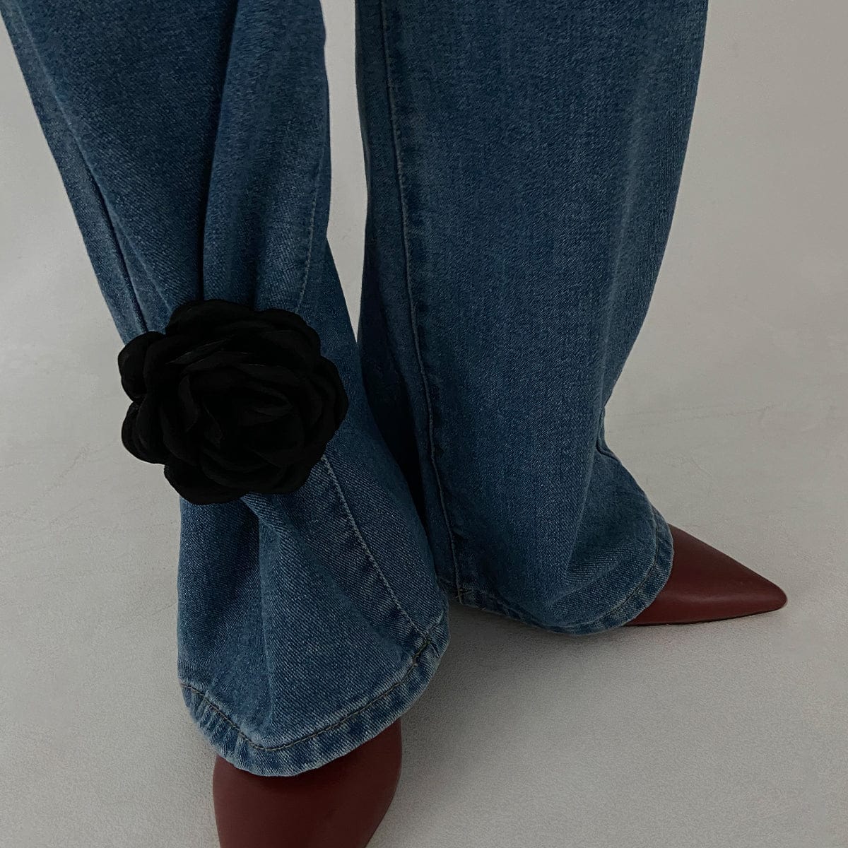 Black Rose Flower Trouser Pin - ArtGalleryZen