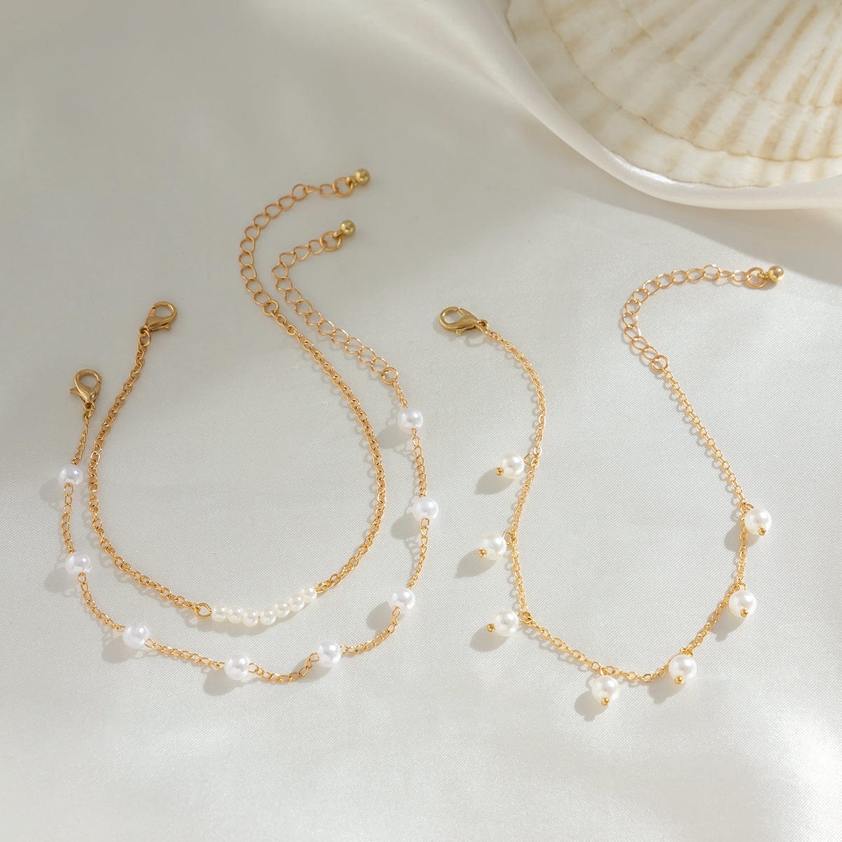 Bohemia 3Pcs Stackable Pearl Anklet Set