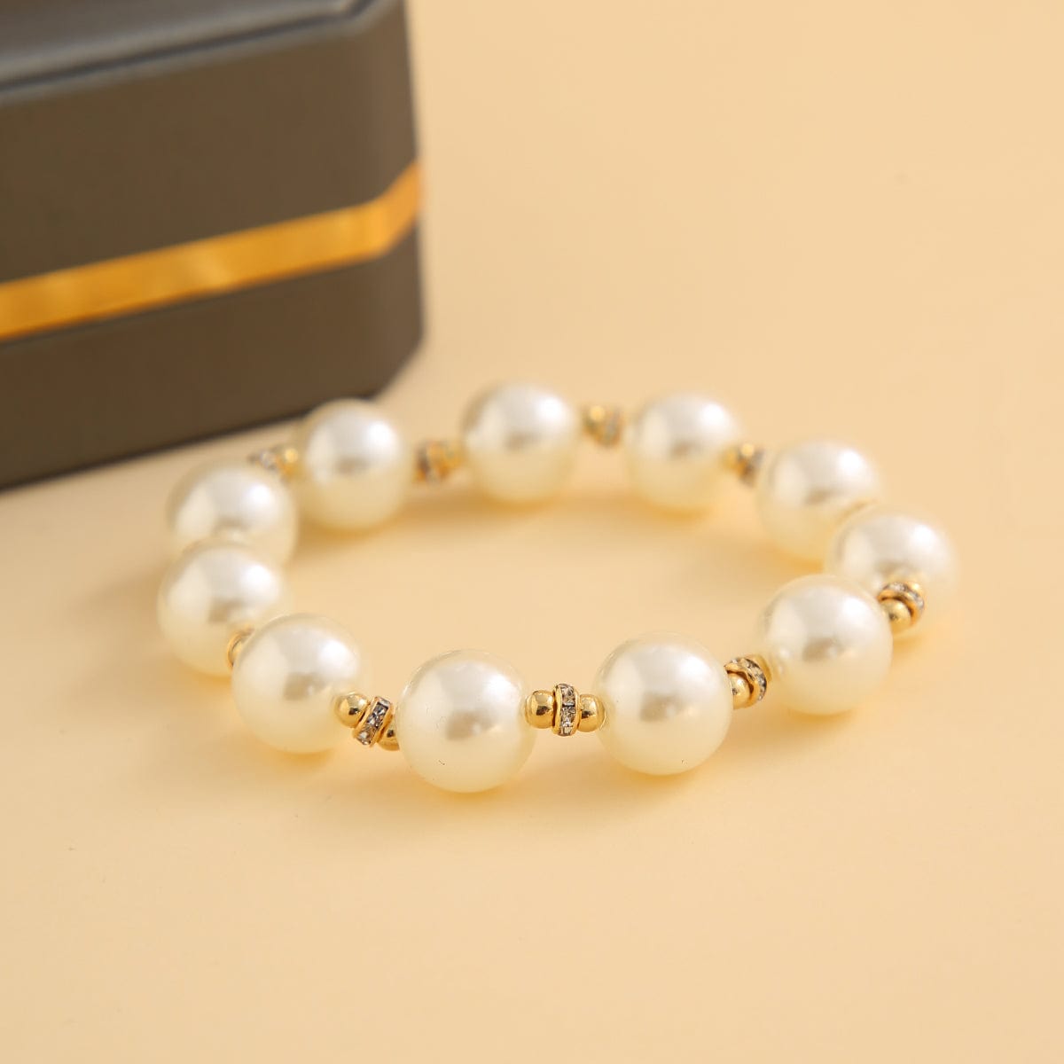 Bohemia CZ Inlaid Pearl Chain Bracelet