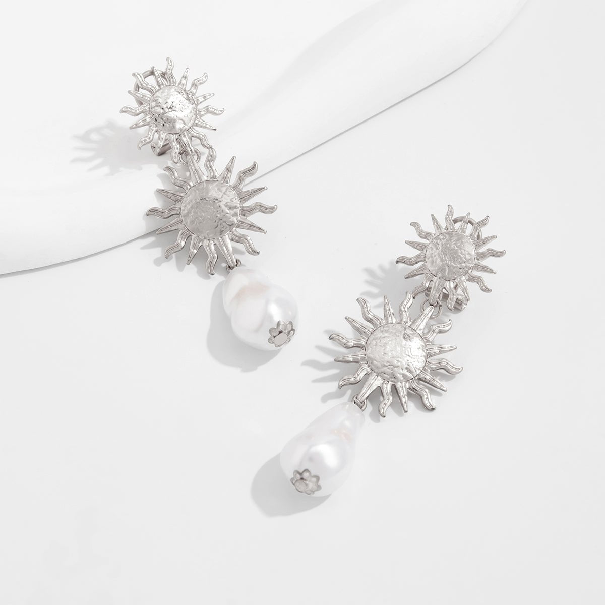 Bohemia Dangling Sun Pearl Earrings - ArtGalleryZen