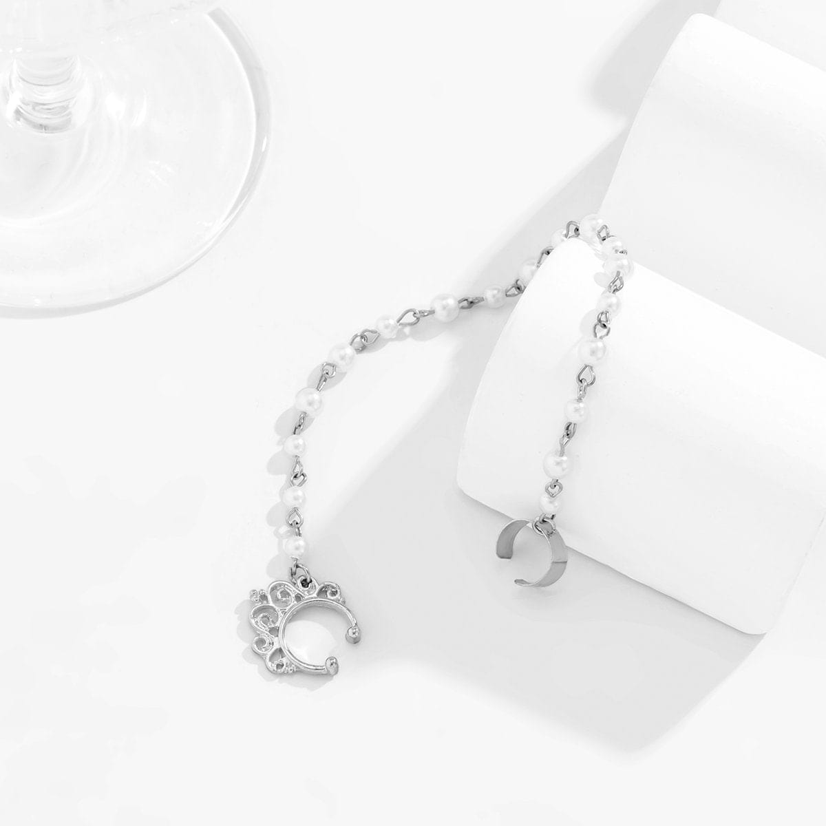 Bohemia No Piercing Nose To Ear Pearl Chain - ArtGalleryZen