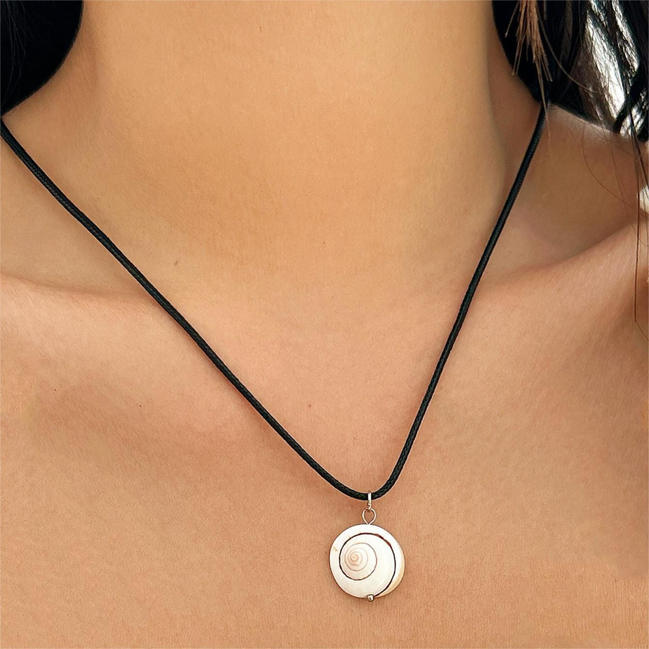 Bohemia Shell Pendant Wax Cord String Adjustable Necklace