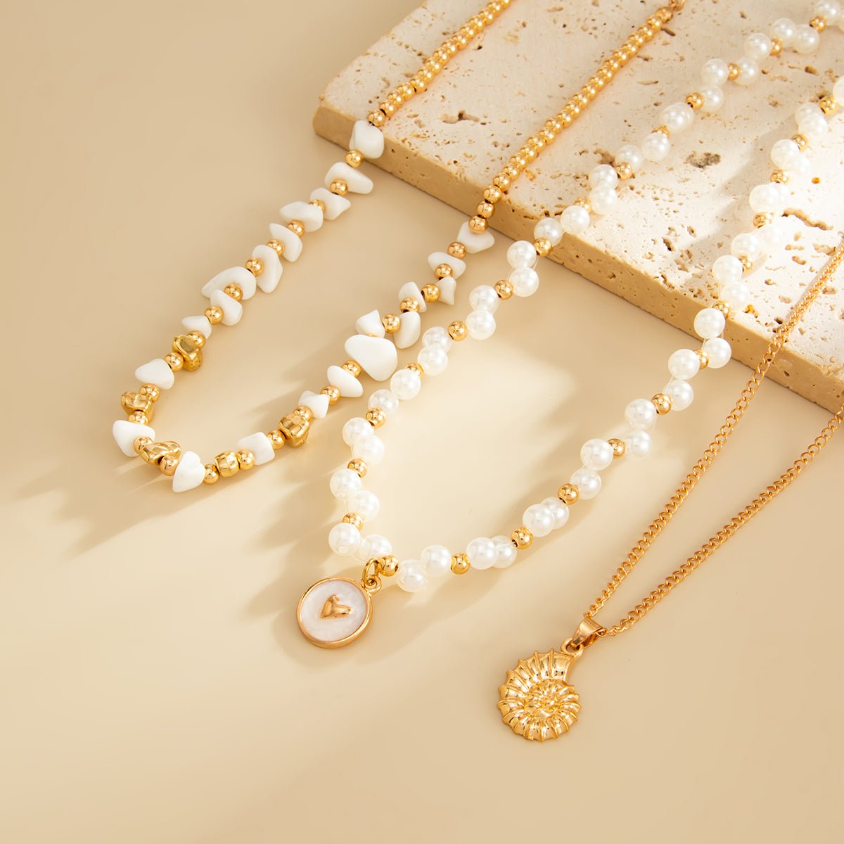 Boho 3pcs Conch Enamel Round Disk Pendant Pearl Chain Necklace Set - ArtGalleryZen