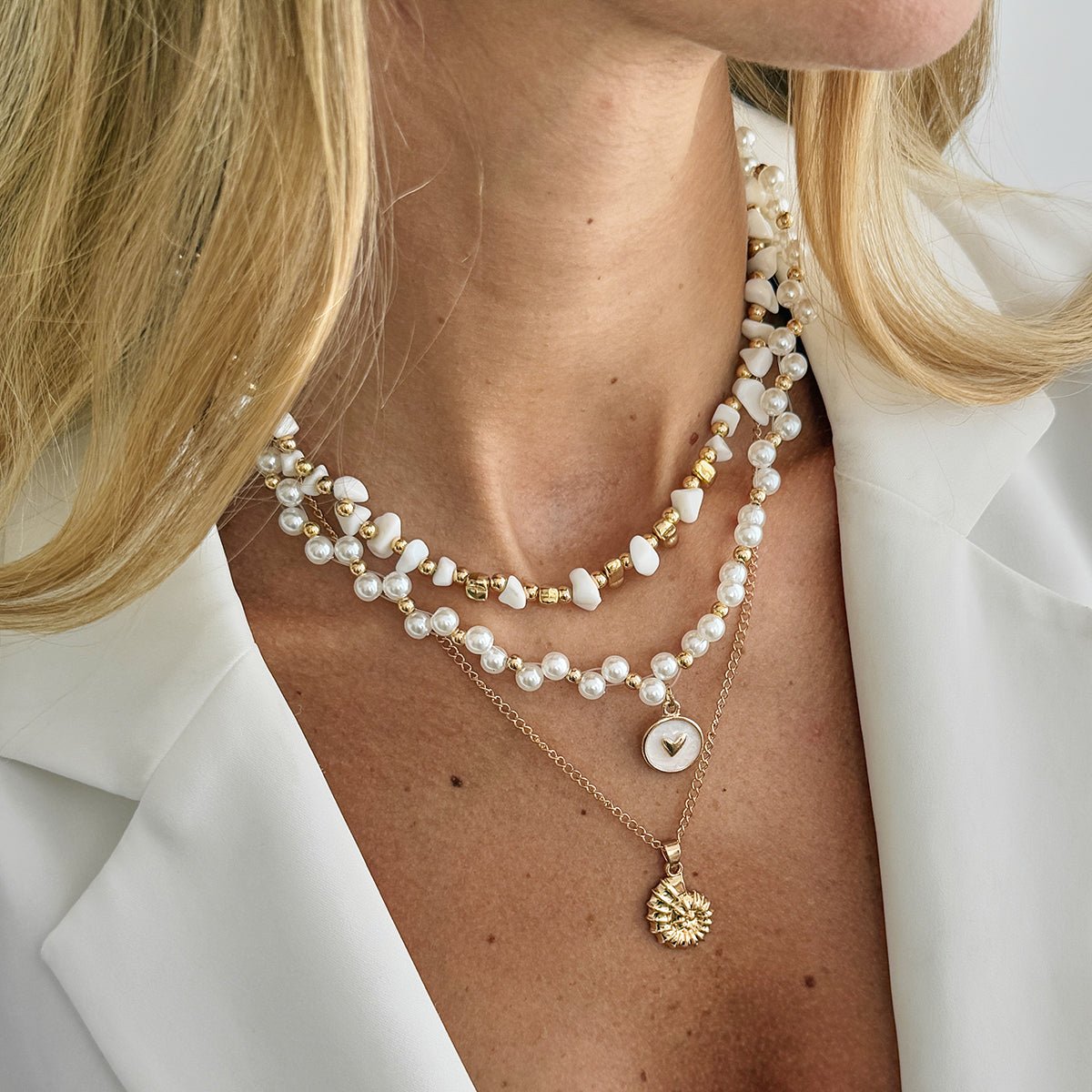 Boho 3pcs Conch Enamel Round Disk Pendant Pearl Chain Necklace Set - ArtGalleryZen