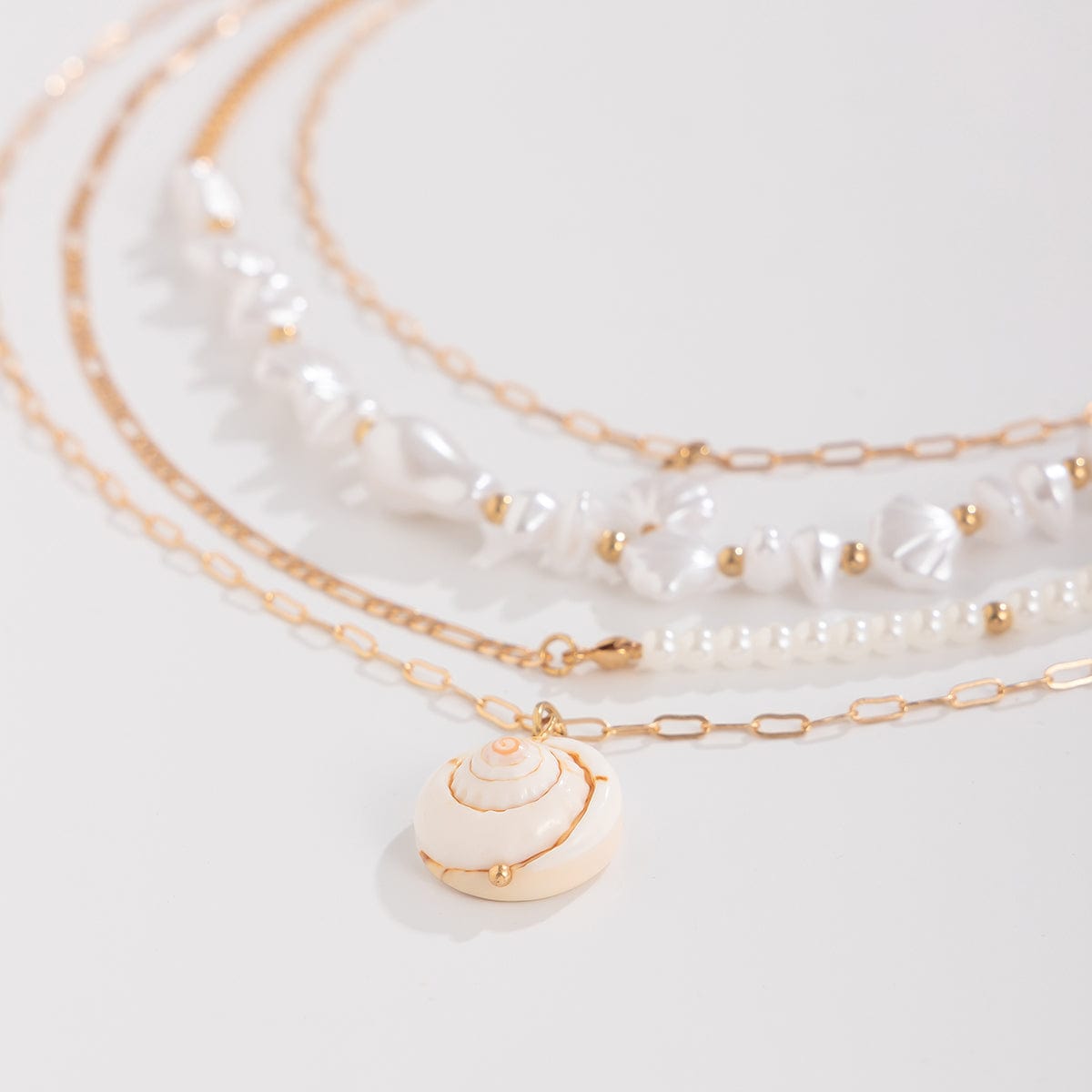 Boho 4Pcs Sea Shell Pendant Pearl Chain Necklace Set