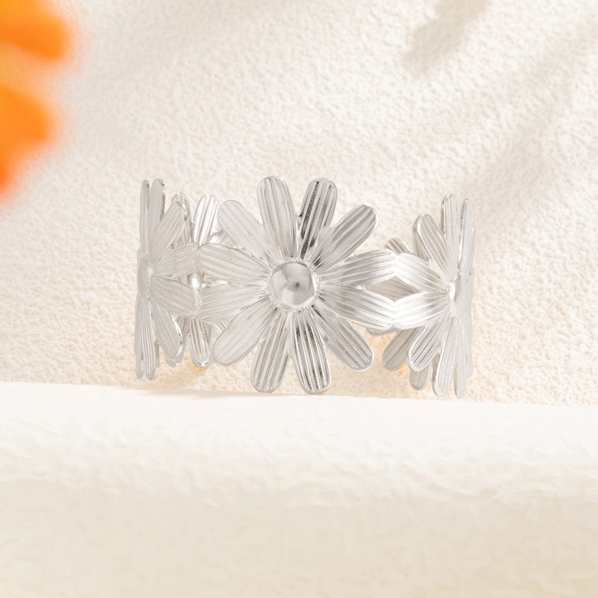 Boho Chunky Gold Silver Plated Daisy Bangle Bracelet - ArtGalleryZen