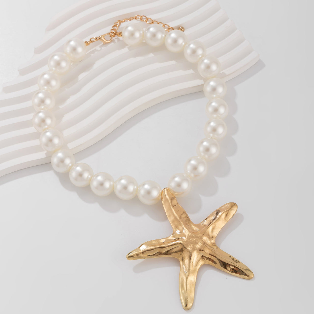 Boho Chunky Starfish Pendant Pearl Chain Necklace