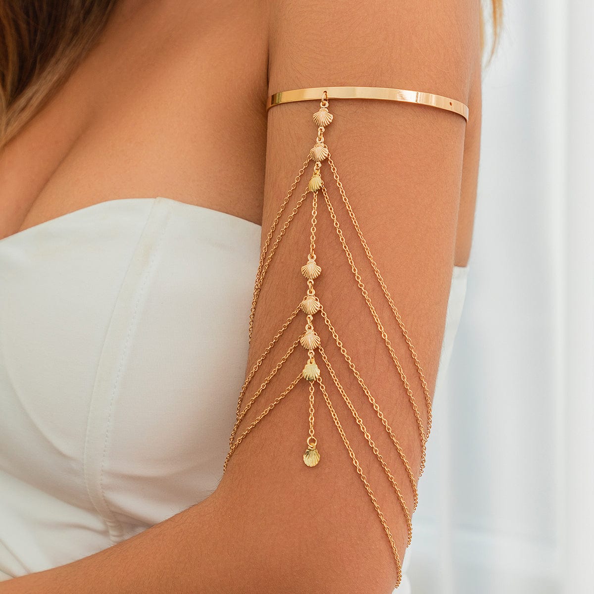 Boho Layered Curb Chain Conch Pendant Open Arm Cuff