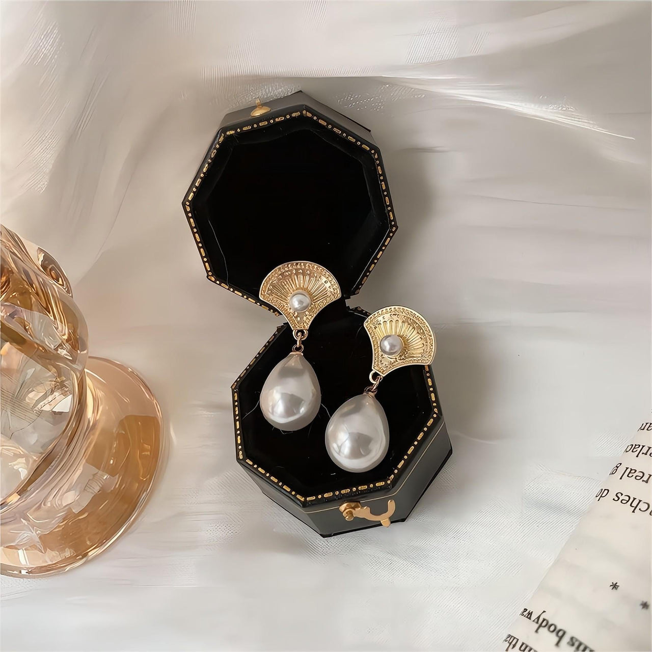 Boho Metallic Shell Dangle Pearl Earrings - ArtGalleryZen